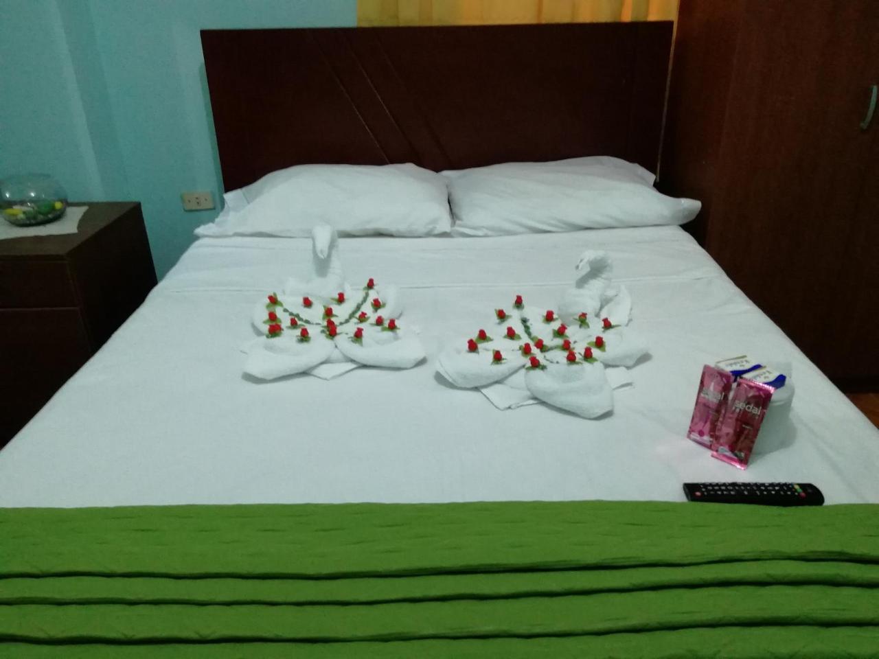 Hotel Nuevo Amanecer Malabrigo Eksteriør bilde